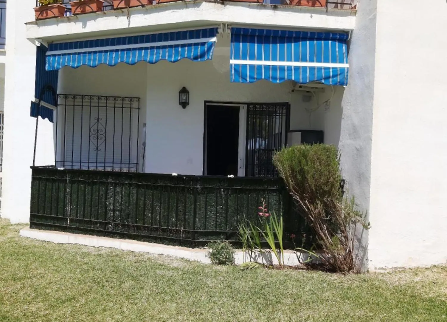Apartamento La Casa Del Abuelo Nerja Apartment